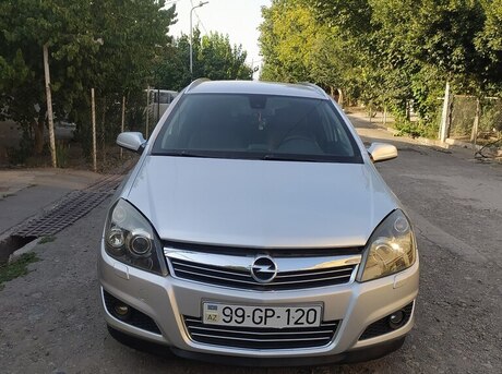 Opel Astra 2007