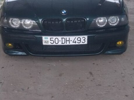 BMW 528