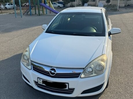 Opel Astra 2008