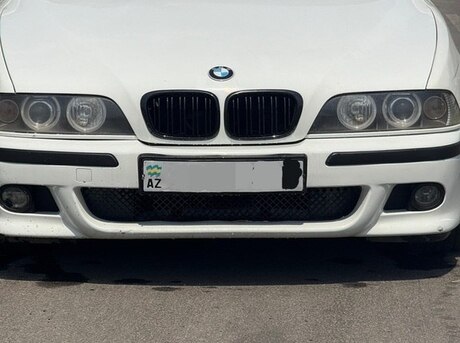 BMW 523 1998