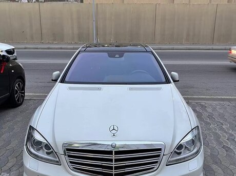 Mercedes S 550 2011