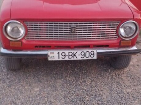 LADA (VAZ) 21011