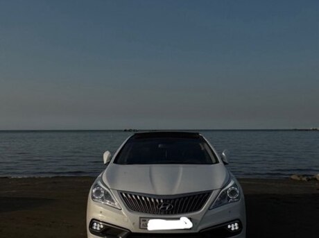 Hyundai Grandeur 2015