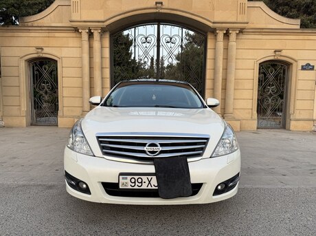 Nissan Teana 2011