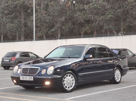 Mercedes E 240 2000