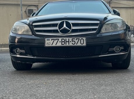 Mercedes C 200