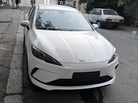 BYD  2025