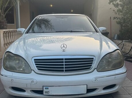 Mercedes S 320