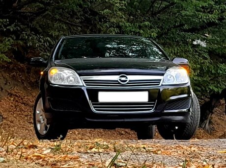 Opel Astra 2008