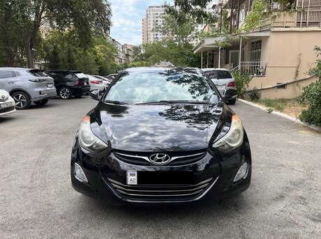 Hyundai Elantra 2013