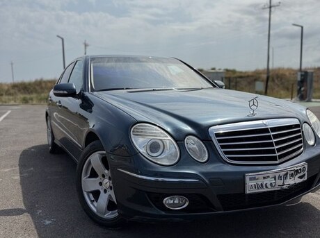 Mercedes E 270