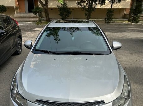 Chevrolet Cruze 2012
