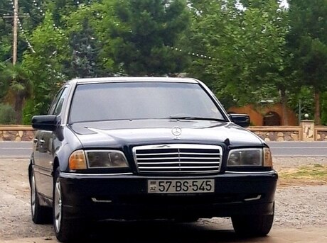 Mercedes C 240