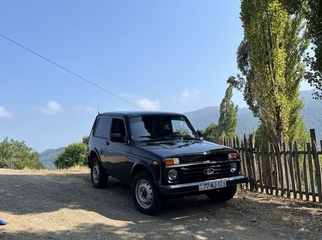 LADA (VAZ) Niva