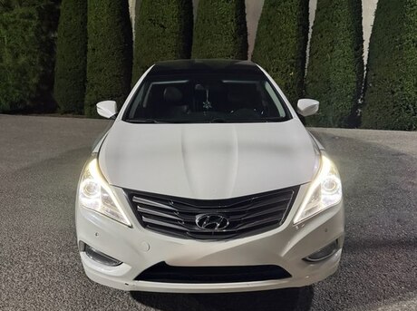 Hyundai Grandeur 2012