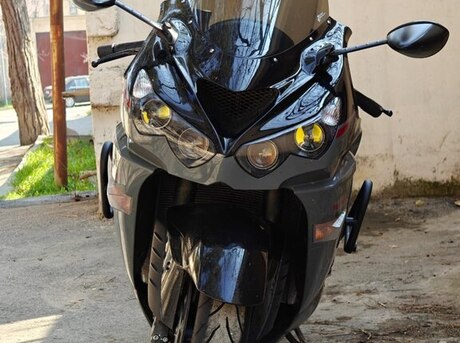 Kawasaki Ninja ZX-14 2022