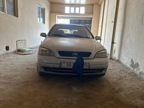 Opel Astra 1999