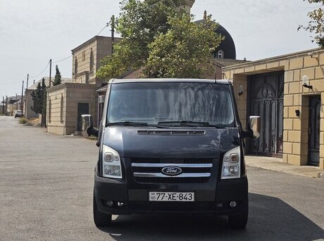 Ford Transit 2011