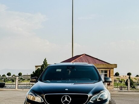 Mercedes E 200 2013