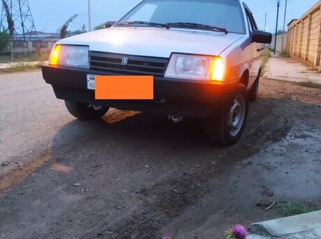 LADA (VAZ) 21099
