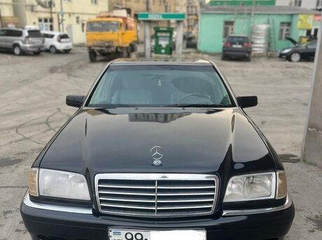 Mercedes C 230