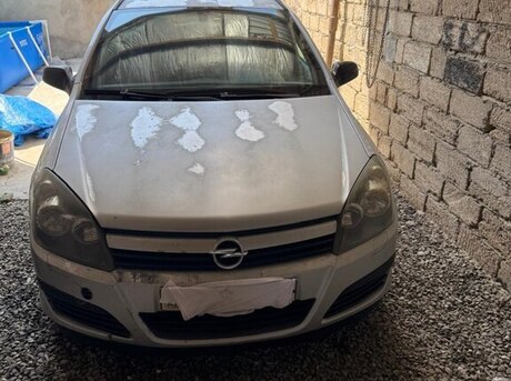 Opel Astra 2005