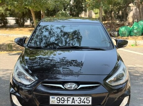 Hyundai Accent 2013
