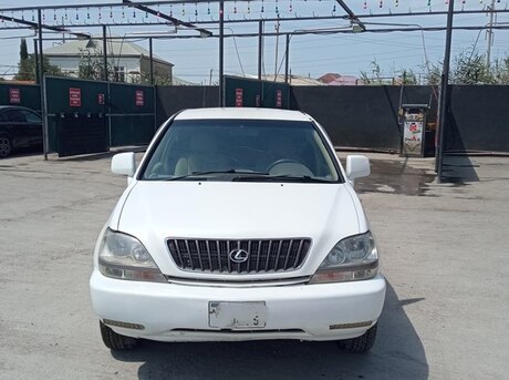 Toyota Harrier 2002