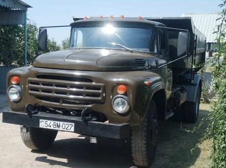 ZIL 130