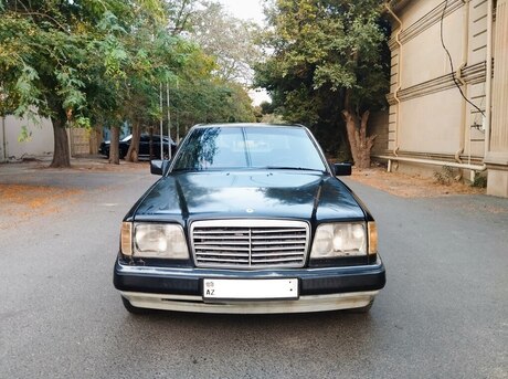 Mercedes E 220 1994