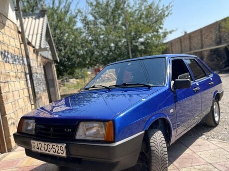 LADA (VAZ) 21099