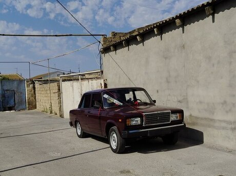 LADA (VAZ) 2107 2005