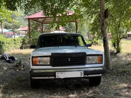 LADA (VAZ) 2107 2004