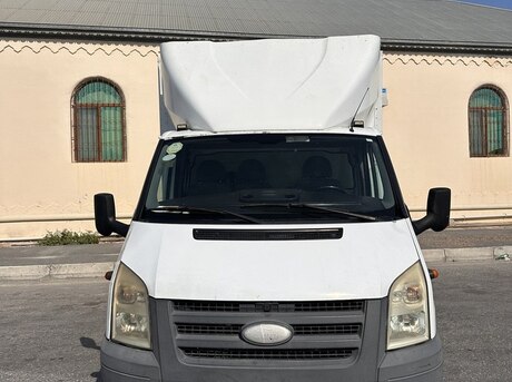 Ford Transit 2010