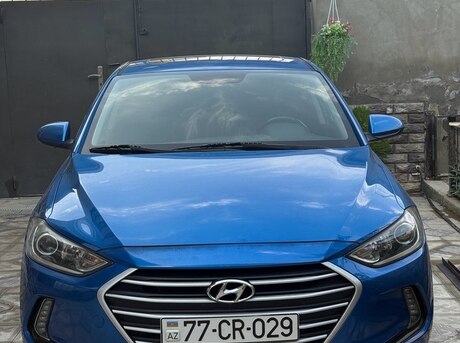 Hyundai Elantra 2016