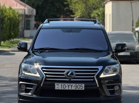 Lexus LX 570 2013