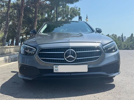Mercedes E 300 e 2021