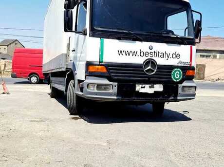 Mercedes Atego 817 2000