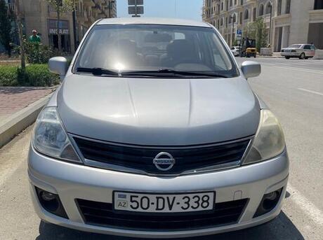 Nissan Versa 2010
