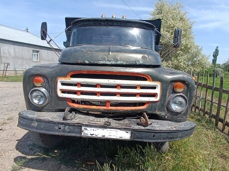 ZIL 130