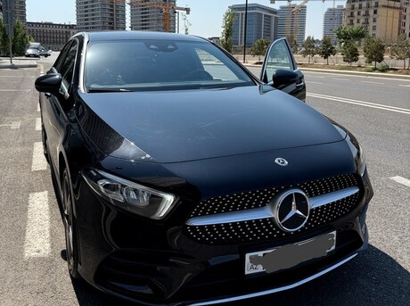 Mercedes A 250 e
