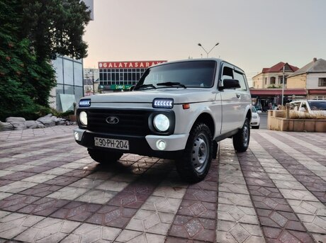 LADA (VAZ) Niva