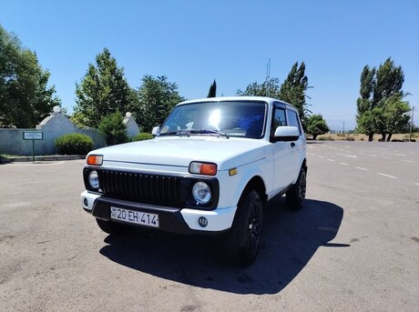 LADA (VAZ) Niva