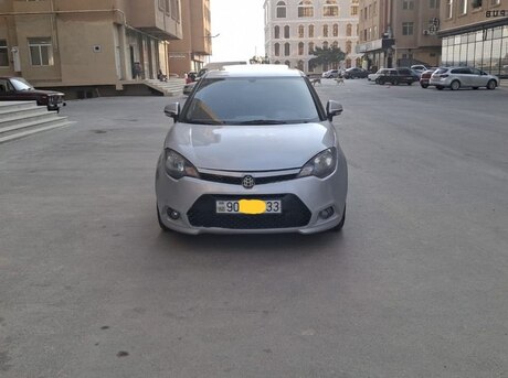 MG 3 2012
