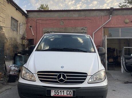 Mercedes Vito 115