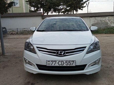 Hyundai Accent 2015