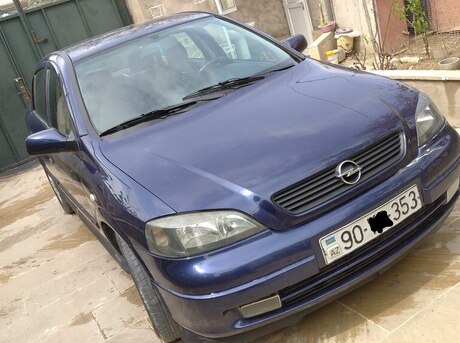 Opel Astra 2000
