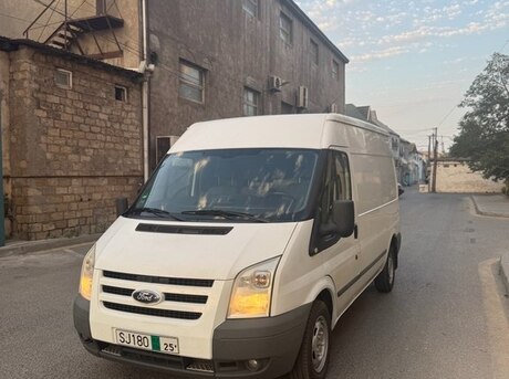 Ford Transit 2011