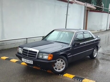 Mercedes 190