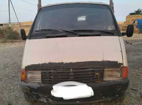 GAZ 33021 1998